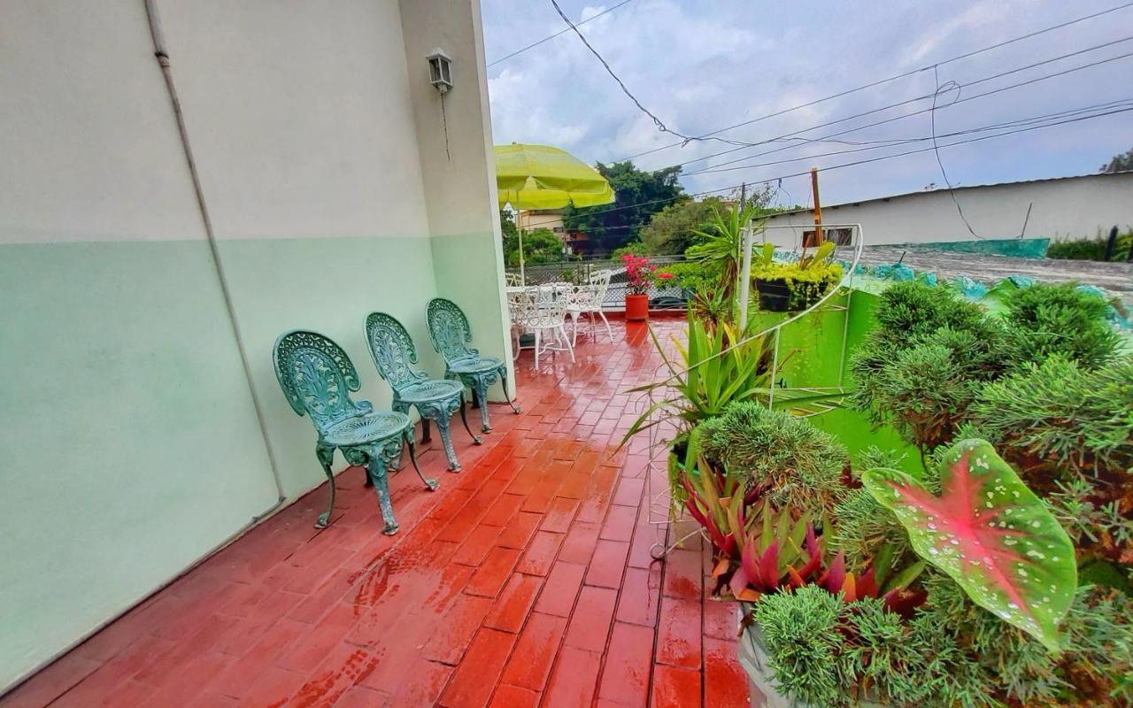 Hotel Oasis ซานซัลวาดอร์ ภายนอก รูปภาพ